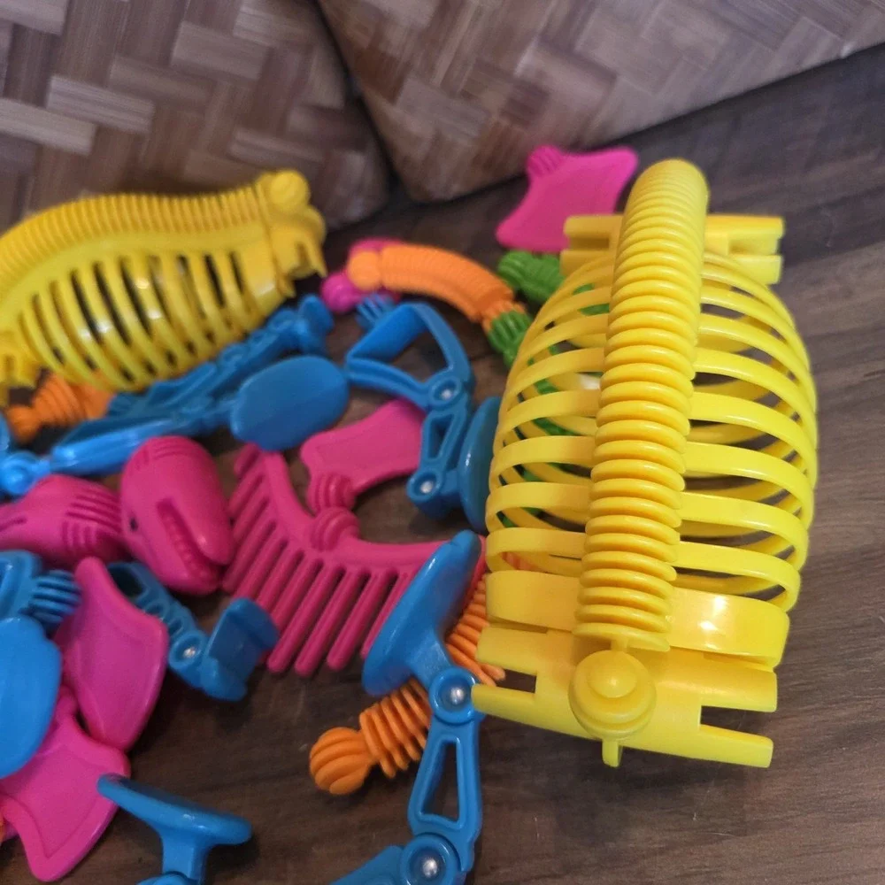 Shelcore Build-A-Saurus Dinosaur Building Set Plastic Colorful Toys Building Toy